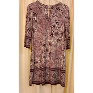 White House Black Market Women's‎ Purple/Floral 3/4 Sleeve Dress Size S